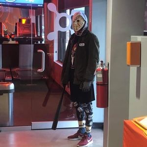 Meet your Posher, Marcus